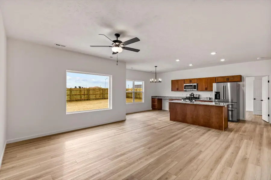 1714 Cash Dr Drive, Mount Vernon, MO 65712 - #3