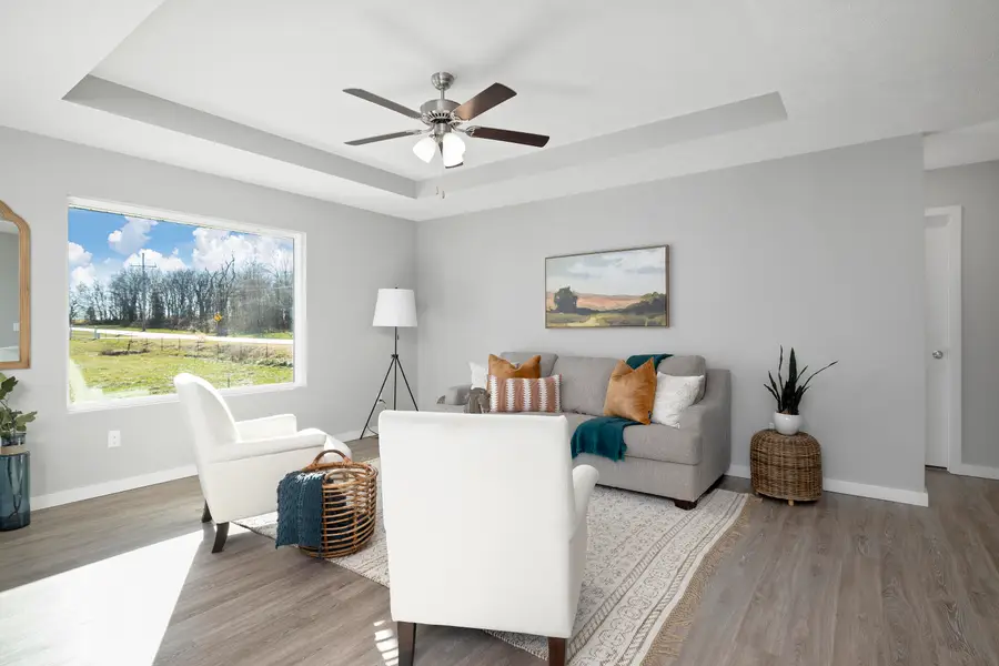 1104 Cowan Drive, Aurora, MO 65605 - #3