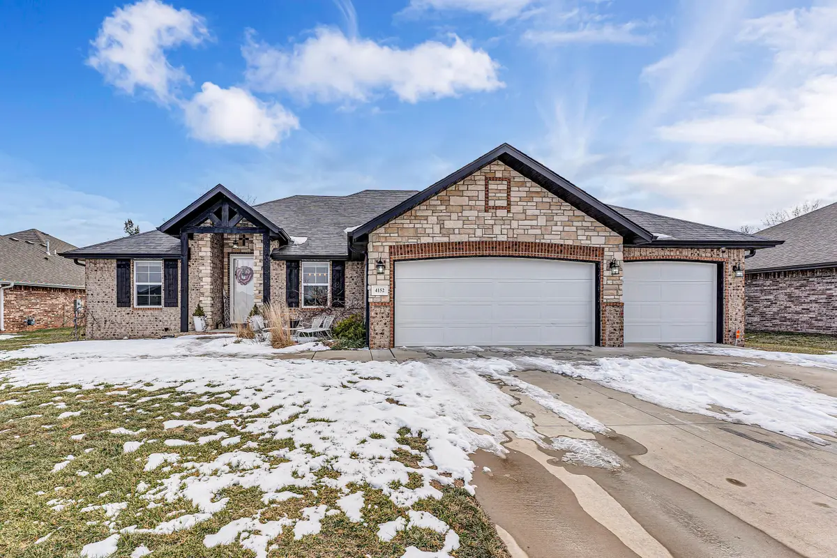 4152 W Sycamore Drive, Battlefield, MO 65619 - #1