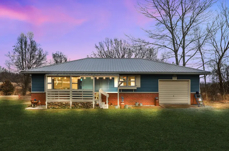 1992 S Ash Street, Buffalo, MO 65622 - #2