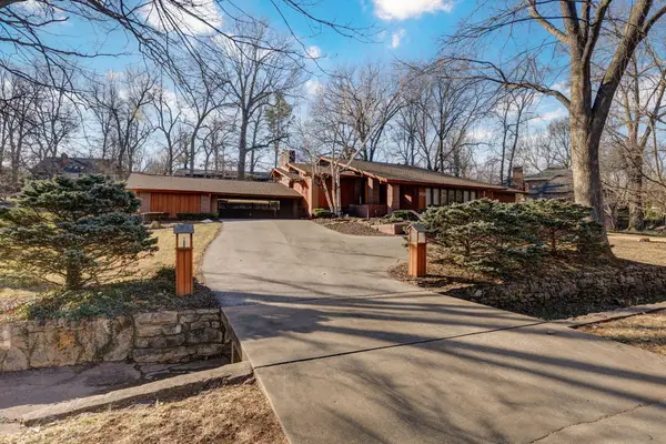 2312 E Barataria Street, Springfield, MO 65804