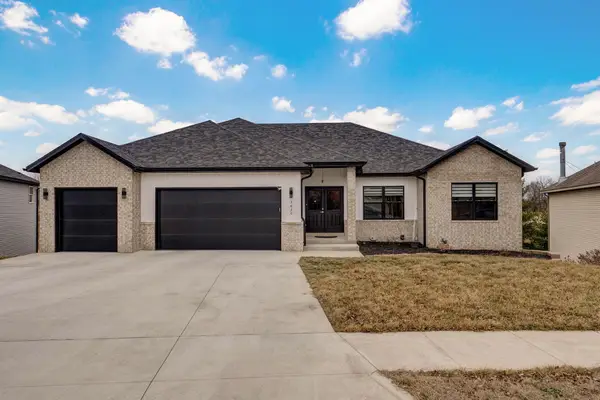 3630 N Thistlewood Court, Springfield, MO 65803