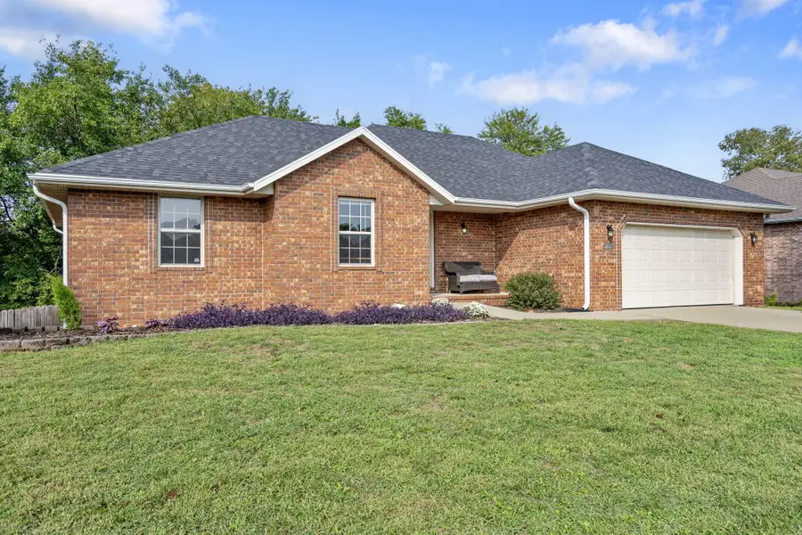 1135 W Broad Street, Republic, MO 65738 - #2