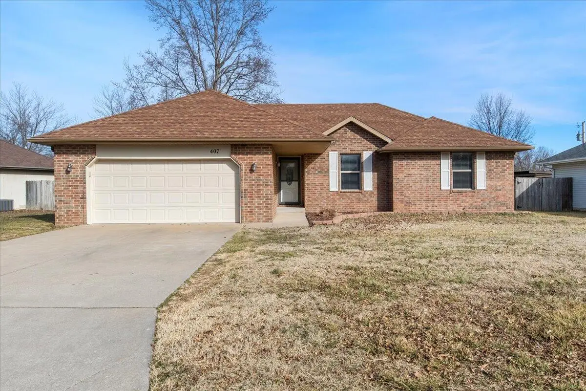 407 E Slim Wilson Boulevard, Nixa, MO 65714 - #1