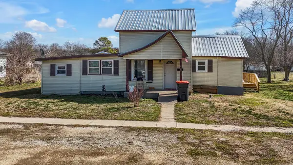 1015 Harold Street, Cassville, MO 65625