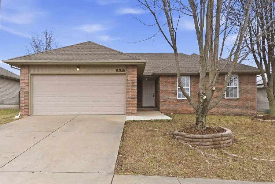 2499 W Cedar Creek Drive, Springfield, MO 65803 - #2