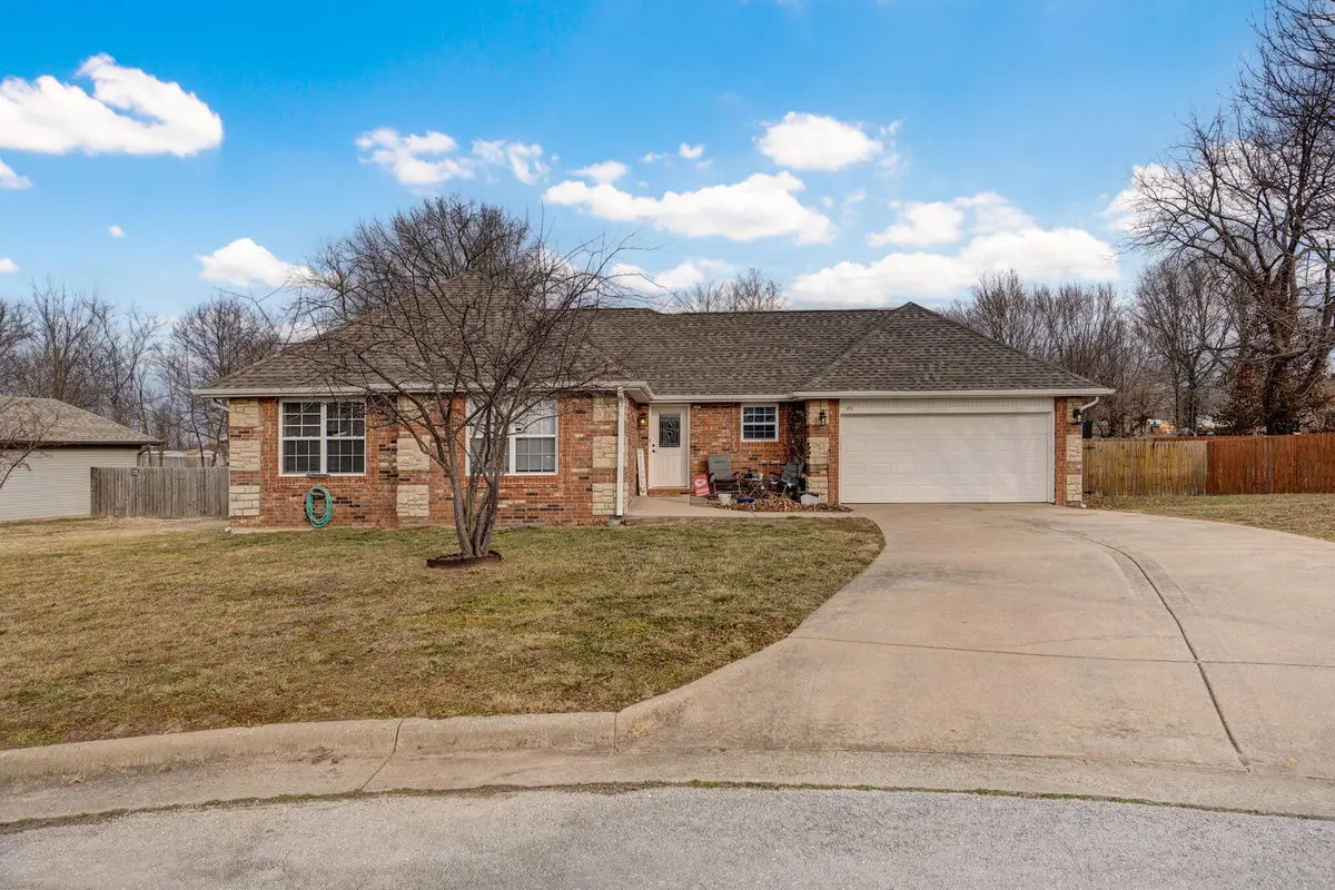 411 W Westgate Drive, Clever, MO 65631 - #1