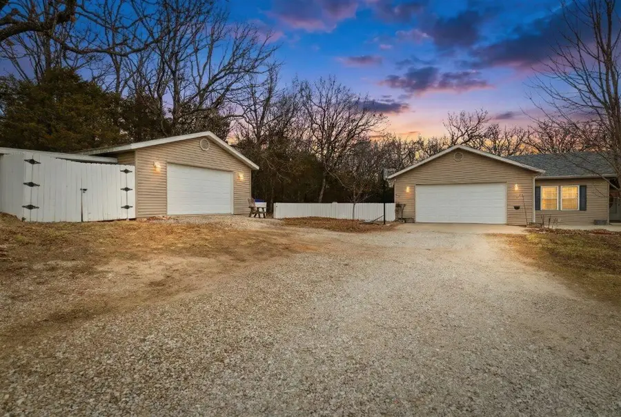 2122 U.s. 65, Buffalo, MO 65622 - #2