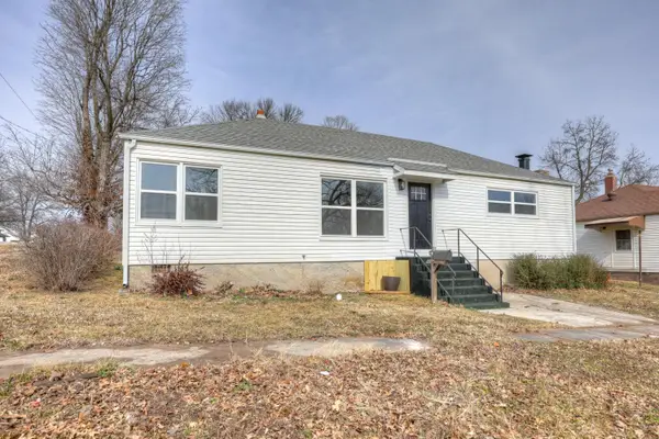 504 E 17th Street, Baxter Springs, KS 66713