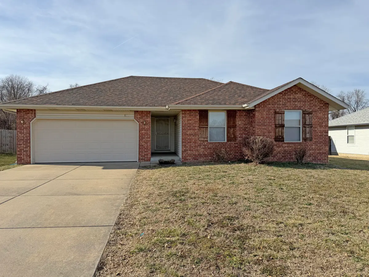 875 S Natalie Avenue, Springfield, MO 65802 - #1