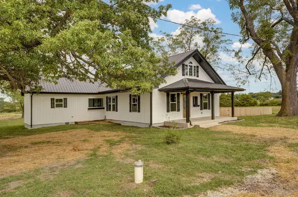 1233 State Highway Aa, Elkland, MO 65644