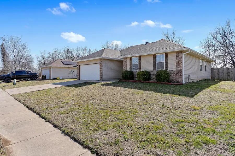 3106 E Marshall Street, Republic, MO 65738 - #3