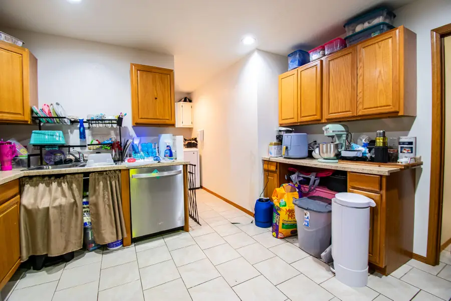 3021 W Olive Street, Springfield, MO 65802 - #3