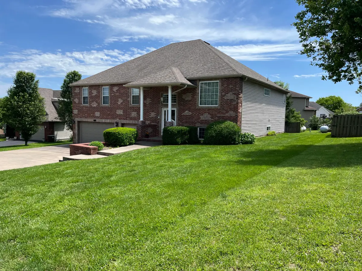 1518 W Stagecoach Court, Nixa, MO 65714 - #1