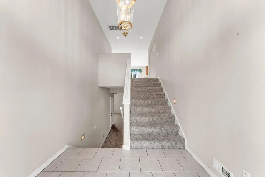 1518 W Stagecoach Court, Nixa, MO 65714 - #3