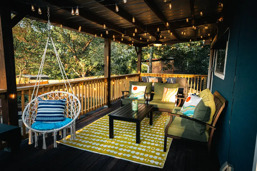 305 W Oklahoma Street, Branson, MO 65616 - #3