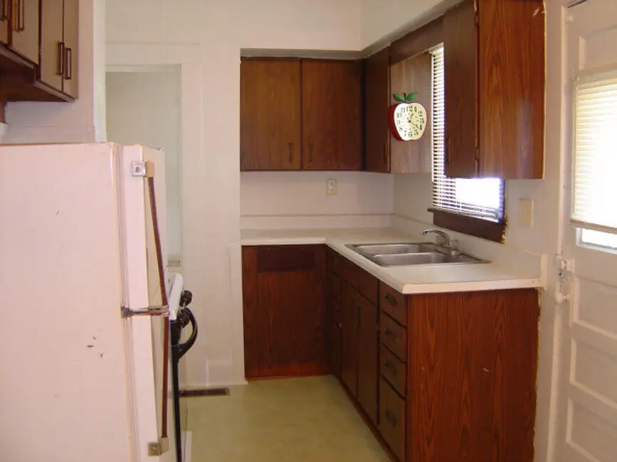 1012 W Hamilton Street, Springfield, MO 65802 - #3