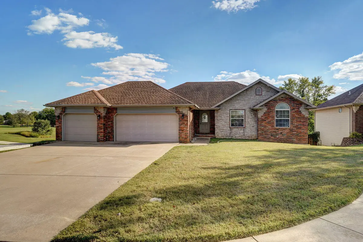 3582 N Thistlewood Court, Springfield, MO 65803 - #1