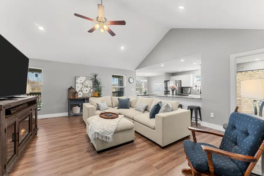 Address Withheld By Seller, Branson, MO 65616 - #3