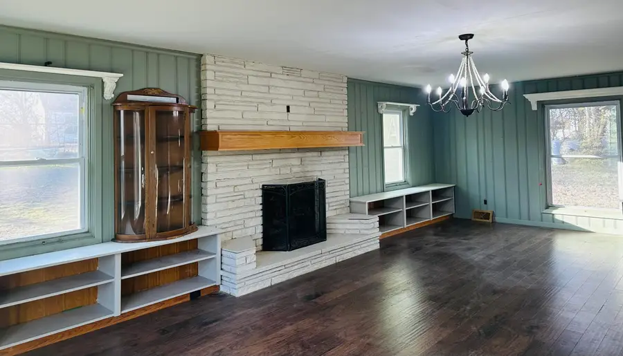 904 Race Street, Thayer, MO 65791 - #3