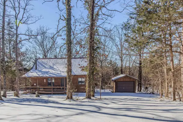 1017 Peace Valley Road, Ash Flat, AR 72513