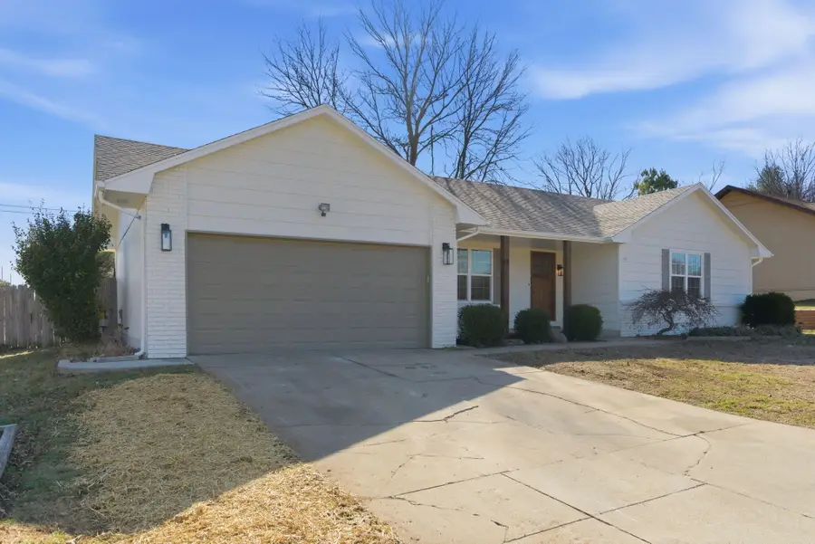 1160 E Highpoint Street, Springfield, MO 65810 - #3