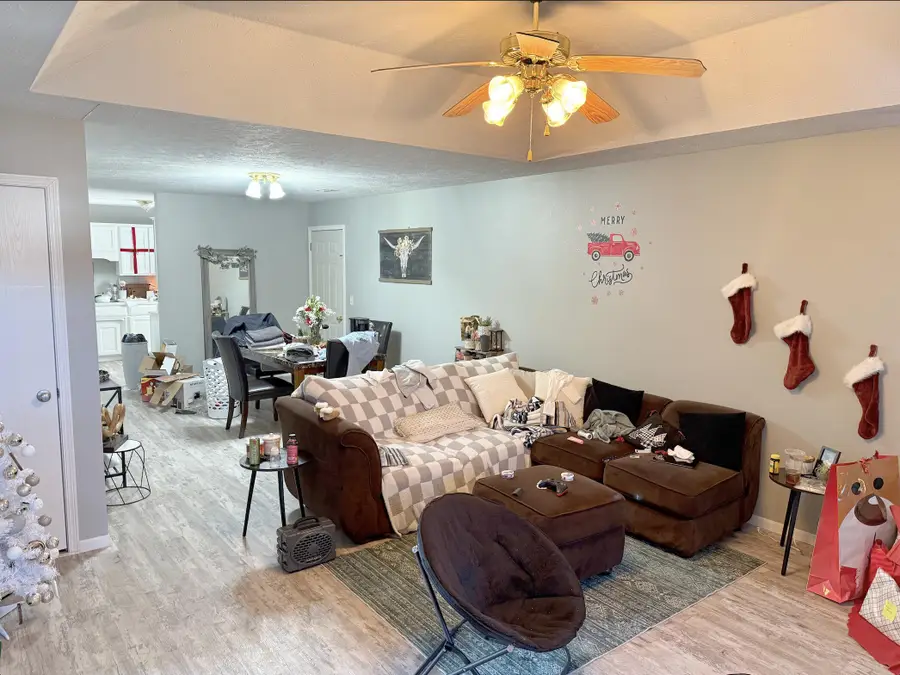 640-642 W Morgan Street, Bolivar, MO 65613 - #3