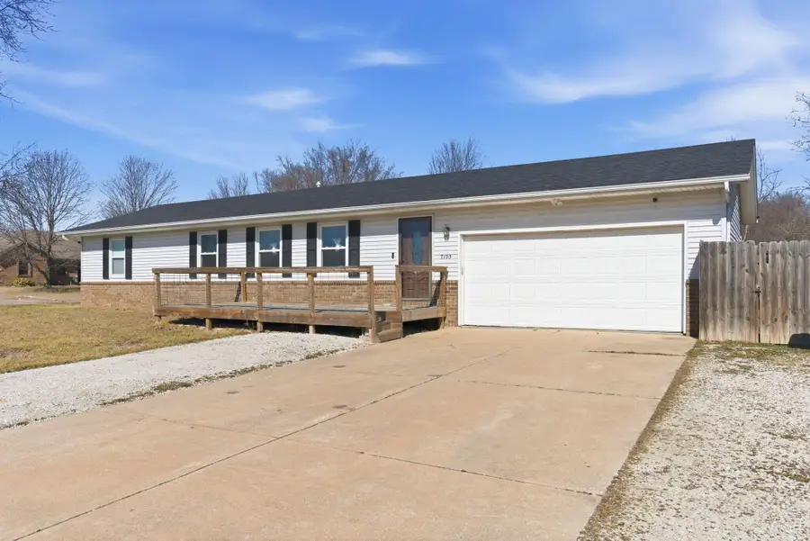 7105 W Woodlawn Street, Springfield, MO 65802 - #2