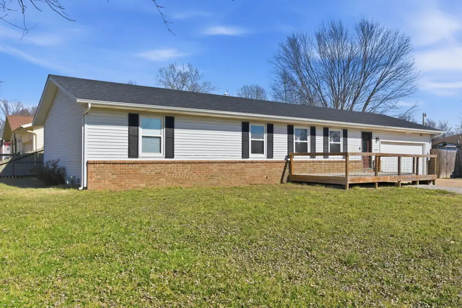 7105 W Woodlawn Street, Springfield, MO 65802 - #3