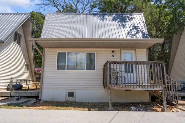 108 Deep Water Circle, Reeds Spring, MO 65737