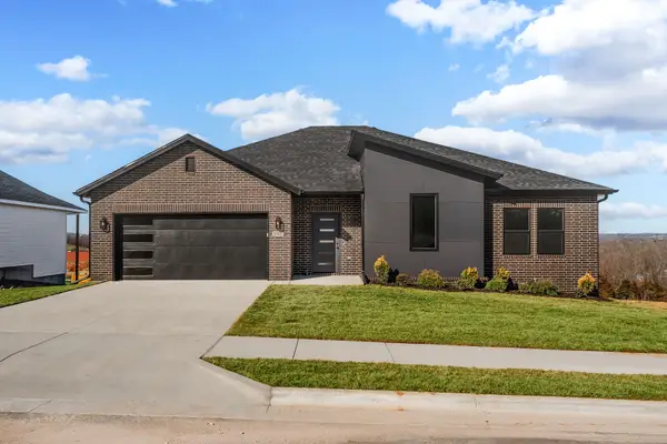 1001 W Jay Street, Ozark, MO 65721