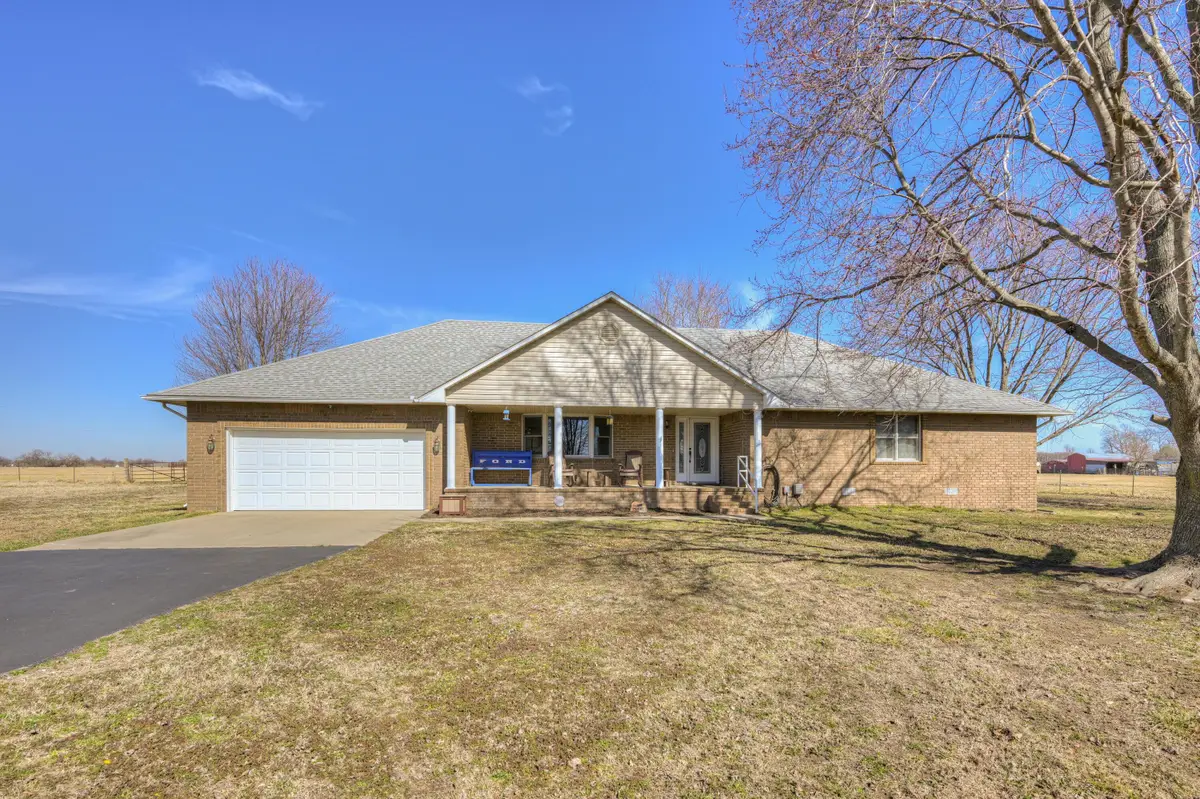 2119 E Fir Road, Carthage, MO 64836 - #1
