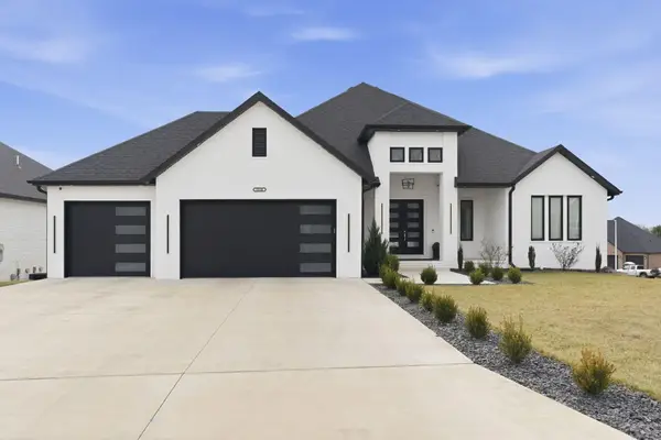 5510 E Wild Horse Drive, Springfield, MO 65802