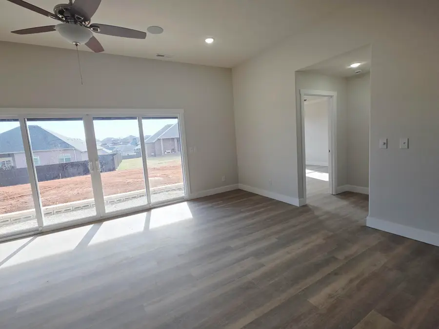 838 & 840 E Crystal Avenue, Nixa, MO 65714 - #3