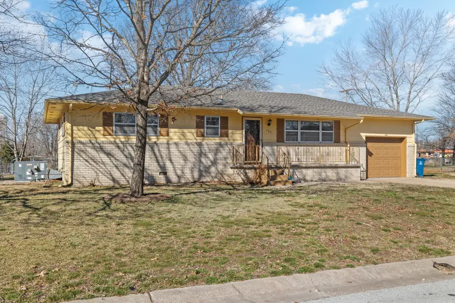 104 Cambridge Drive, Carl Junction, MO 64834 - #3