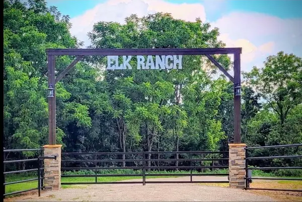 Hcr 69 Box 100, Oldfield, MO 65720