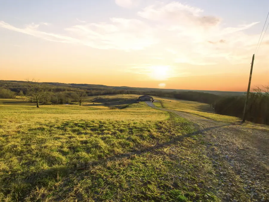 Hcr 69 Box 100, Oldfield, MO 65720 - #2