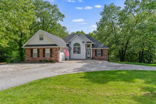 45 Stone Ridge Court, Strafford, MO 65757