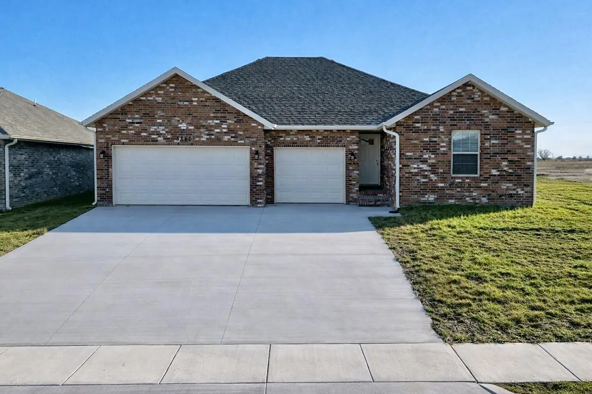 3860 W Riley Street, Bolivar, MO 65613 - #1