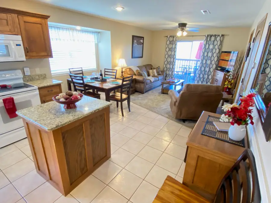 27 Blue Bird Way #3, Branson, MO 65616 - #3