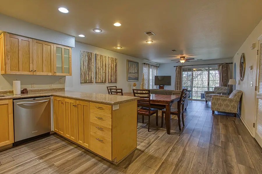 175 W Rockford Drive #2, Branson, MO 65616 - #3