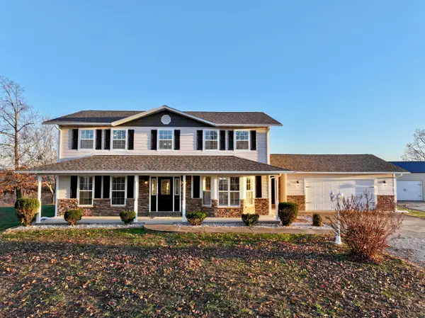 3924 Highway D, Ellington, MO 63638