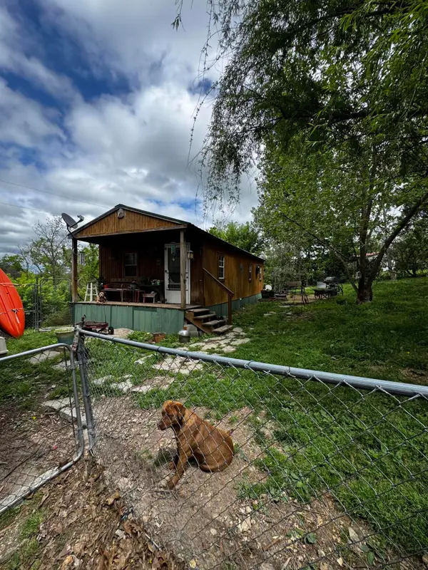 3179 Goff Ridge Road, Pineville, MO 64856