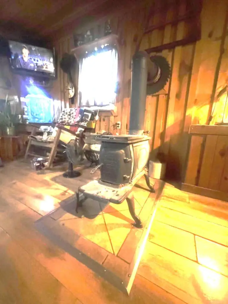 3179 Goff Ridge Road, Pineville, MO 64856 - #3