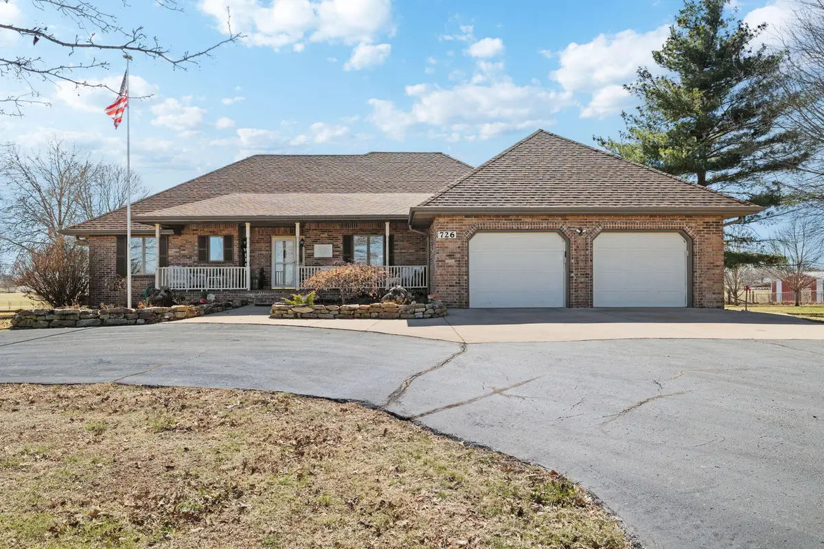 726 Division Street, Sparta, MO 65753 - #1