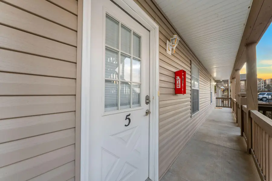 14 Scenic Court #Apt 5, Branson, MO 65616 - #2