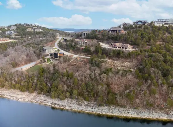 23 Main Channel Drive, Kimberling City, MO 65686