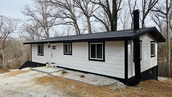 122 Vfw Road, Reeds Spring, MO 65737