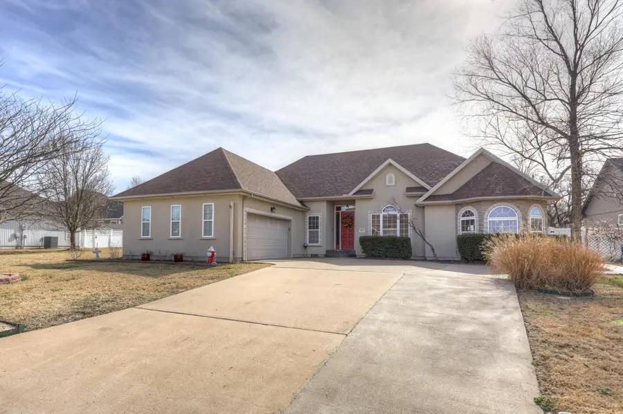 4314 Wisteria Way, Joplin, MO 64801 - #2