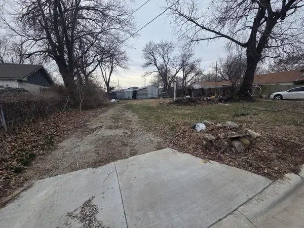 1309 W Allison Street, Nevada, MO 64772